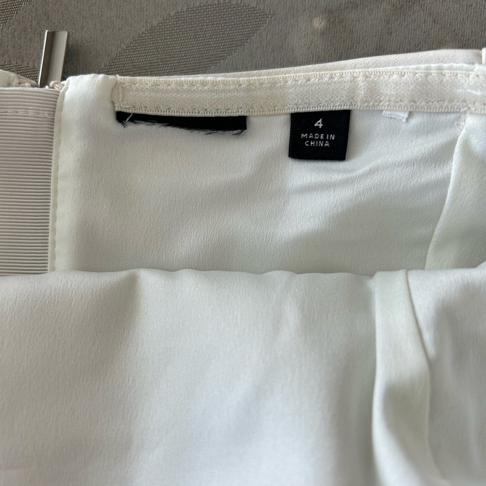 Aritzia x Babaton TEN - "Cindy" Bustier Vegan Leather - Picture 7 of 9